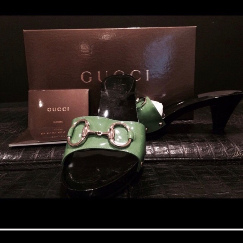 Gucci slides